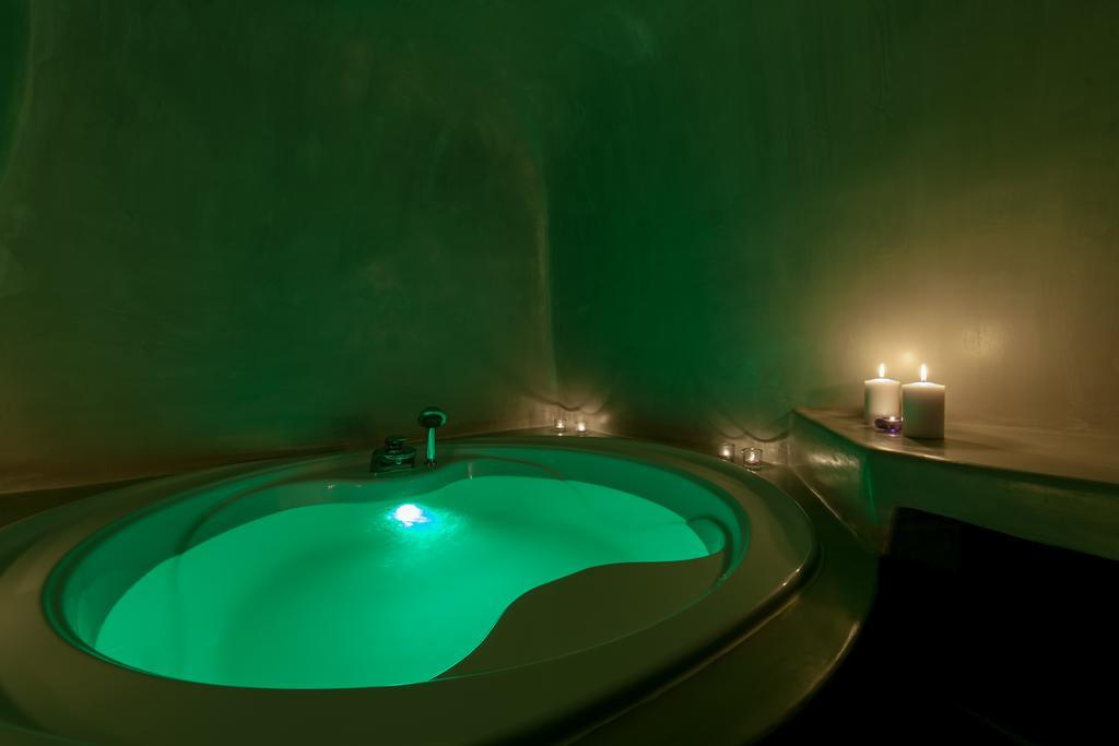 Evmenia Luxury Cave Villa Oia  Bilik gambar