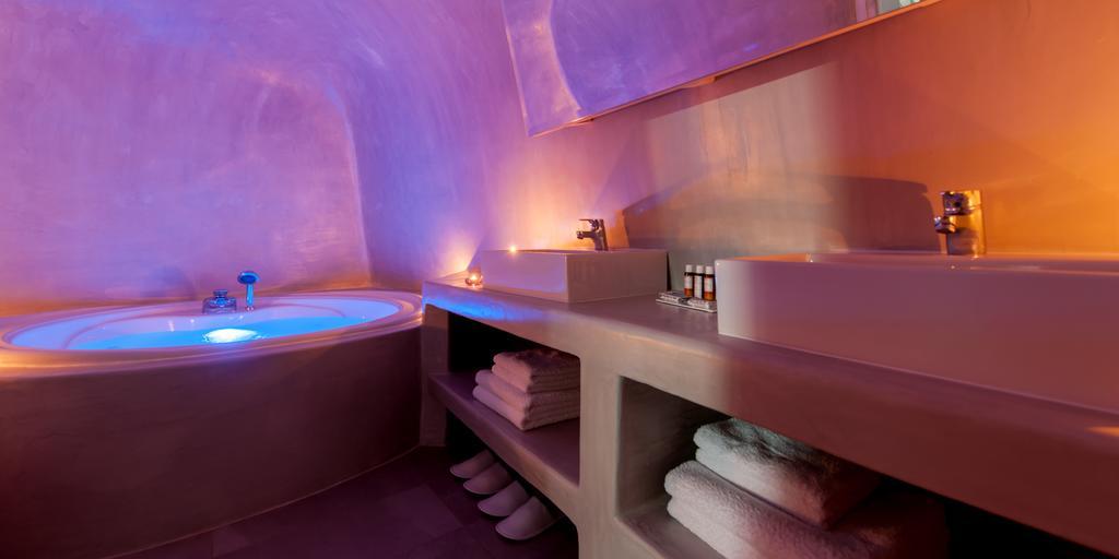Evmenia Luxury Cave Villa Oia  Bilik gambar
